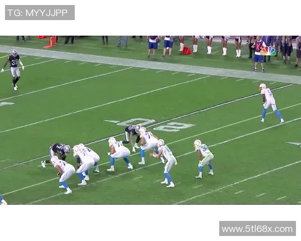 腾讯体育闪电队对阵突袭者队的精彩赛事回顾与分析